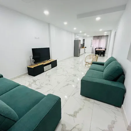 Apartment Hola *