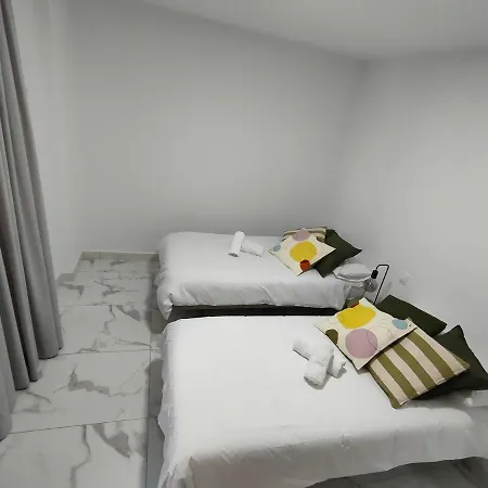 Apartment Hola *