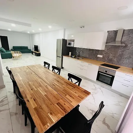 Apartment Hola *